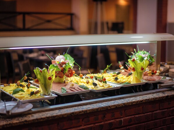 Daily buffet breakfast for a fee - Zalagh Kasbah Hotel and Spa (Marrakech)