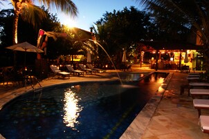 2 outdoor pools, pool umbrellas, sun loungers