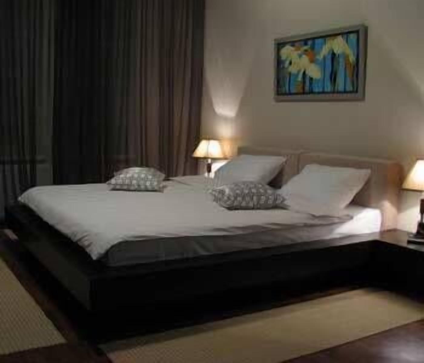 Premium bedding, in-room safe, soundproofing, iron/ironing board