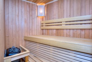 In-room safe, individually furnished, laptop workspace - KievInn (Kyiv)