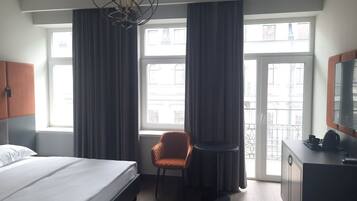Luxury Room | In-room safe, individually furnished, laptop workspace