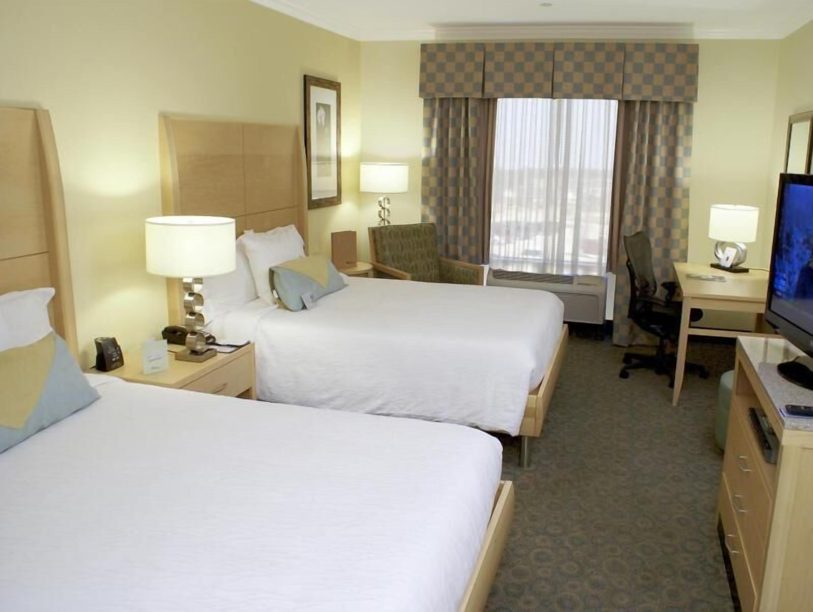 Premium bedding, pillowtop beds, in-room safe, soundproofing