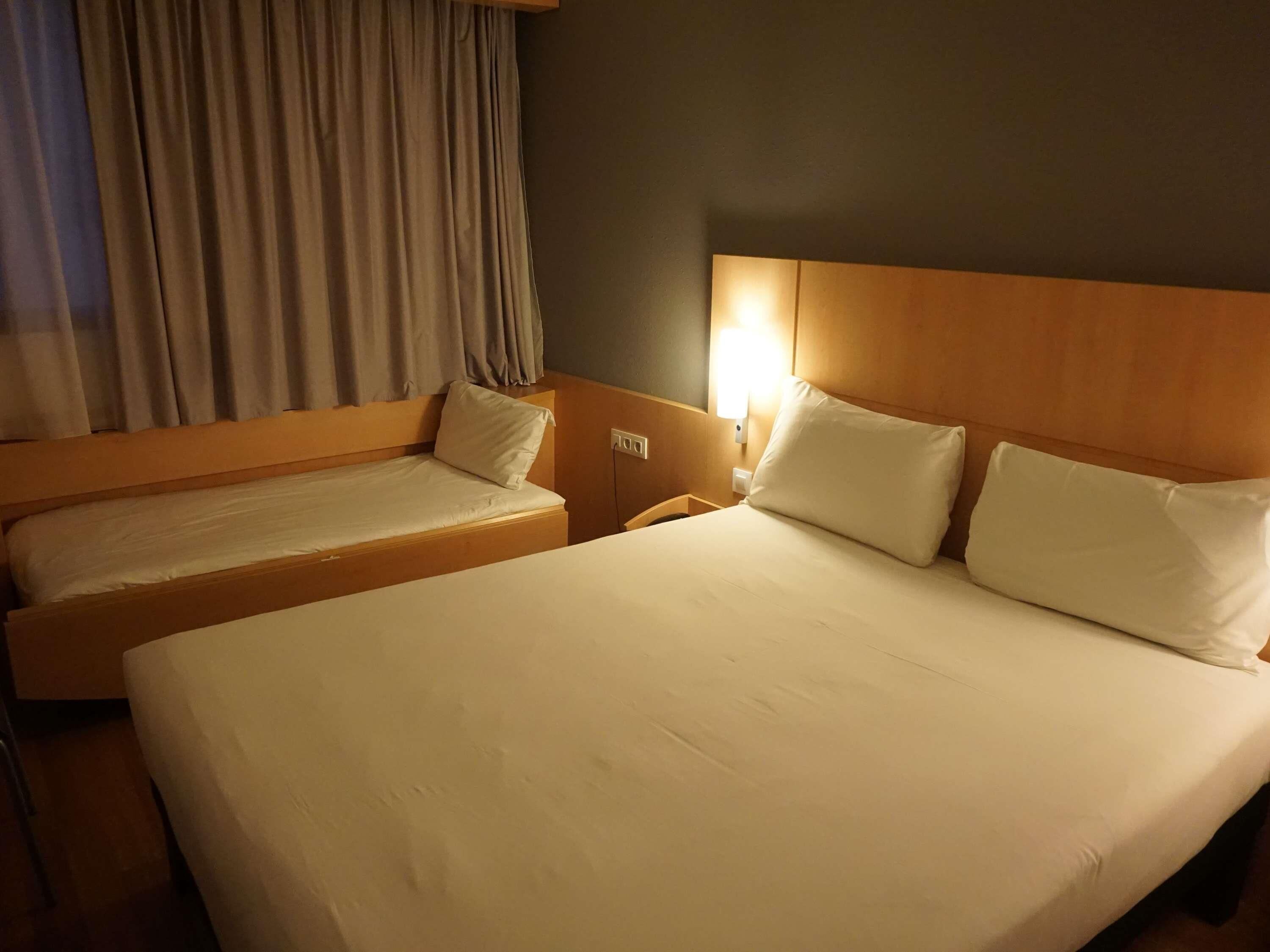 Triple Room, Multiple Beds | In-room safe, desk, iron/ironing board, cribs/infant beds