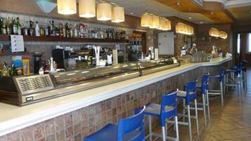 Bar (in der Unterkunft)
