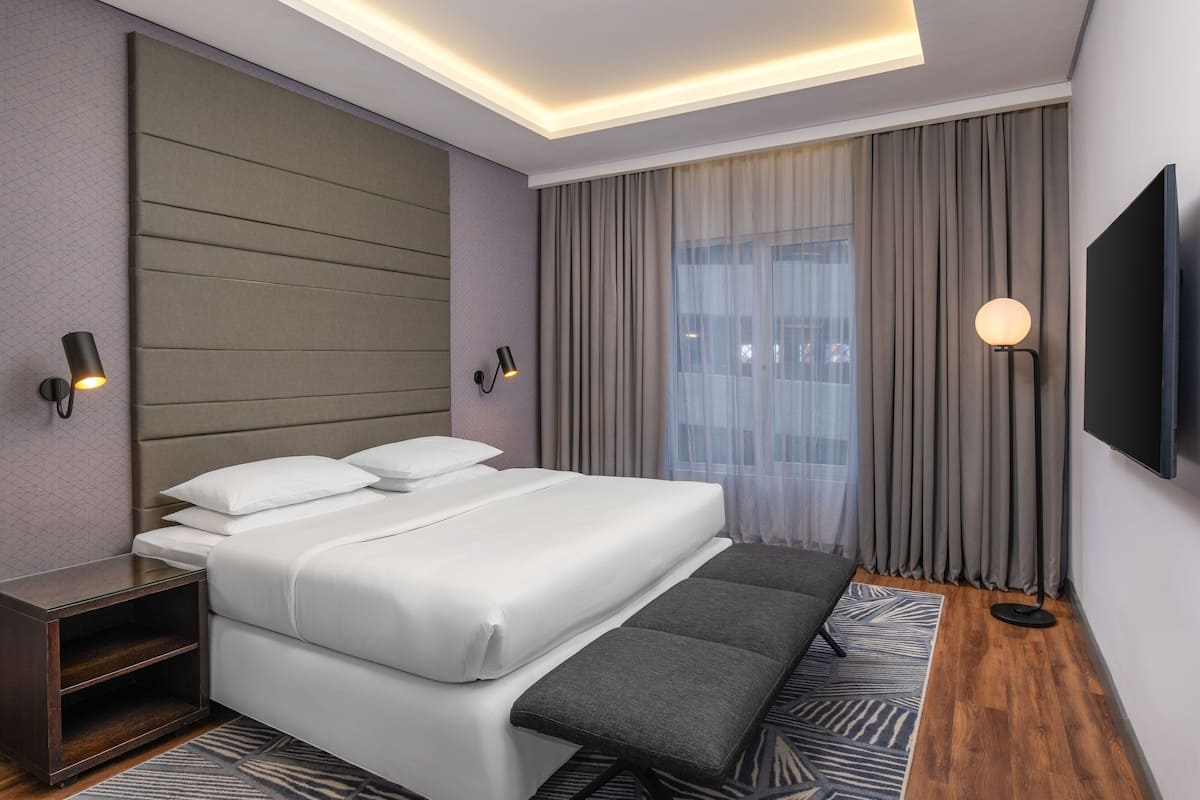 1 chambre, literie de qualité, couette en duvet