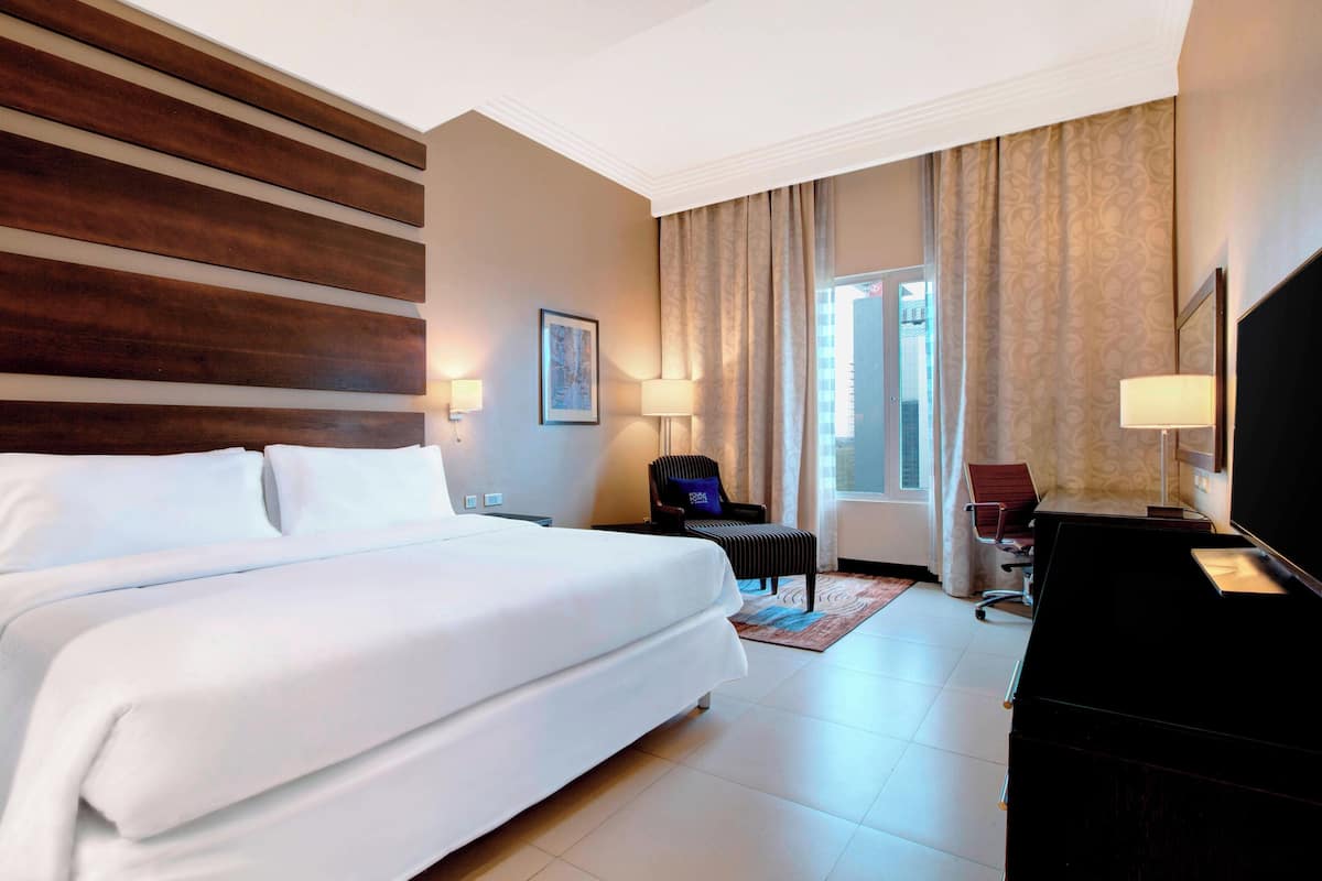 1 chambre, literie de qualité, couette en duvet