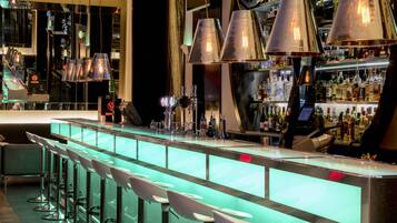 Bar (in der Unterkunft)