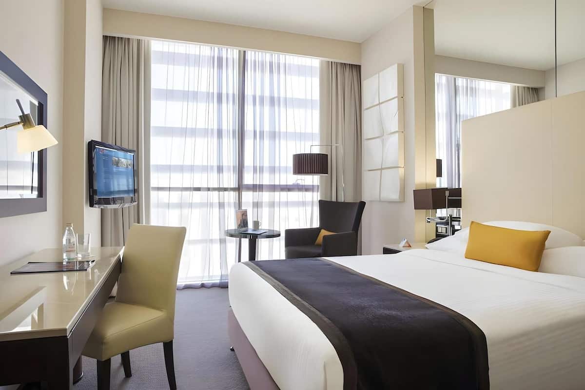 In-room safe, desk, iron/ironing board, free cots/infant beds