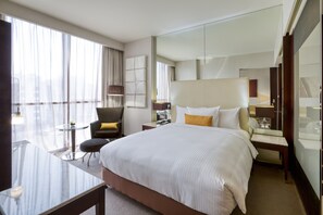 Centro Plus Room  Queen Bed