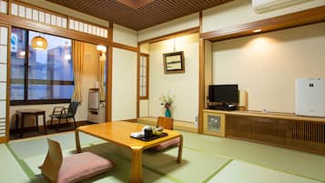 Japanese Room 8 tatami River View | In-room safe, individually decorated, individually furnished, desk