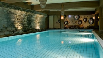 Indendørs pool, liggestole