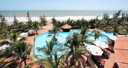 Golden Coast Resort and Spa