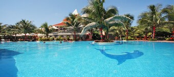 Golden Coast Resort and Spa