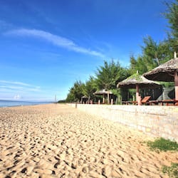 Private beach, white sand, sun-loungers, beach umbrellas