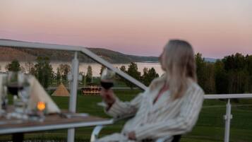 FrĂŒhstĂŒck, Mittagessen und Abendessen