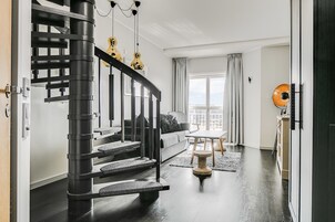 Caja de seguridad en la habitación y camas plegables/adicionales 