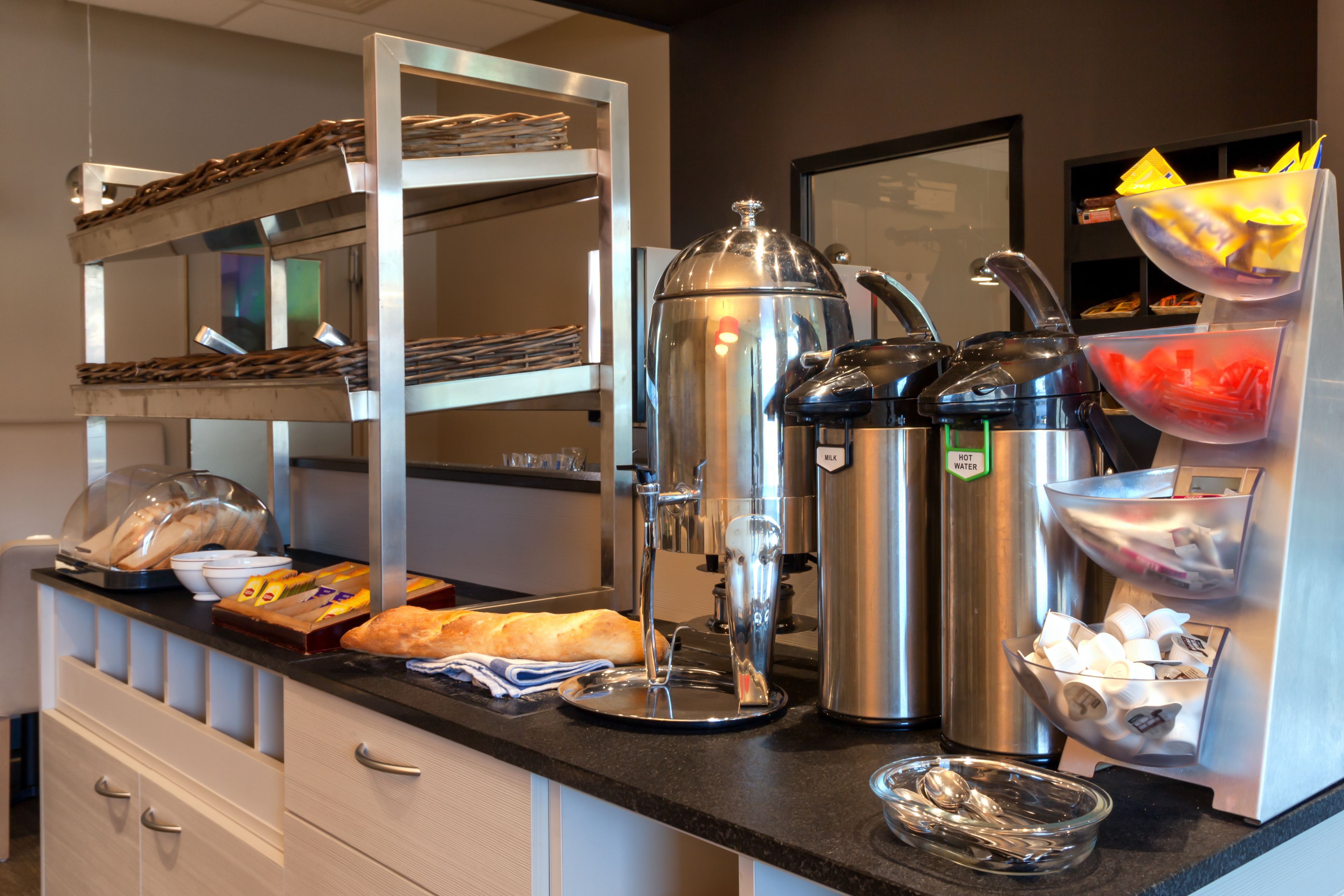 Dagelijks continentaal ontbijt (toeslag)