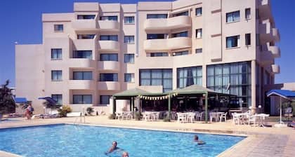 Isaac Hotel Apartments