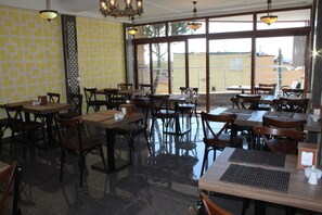 Breakfast served, ocean views  - Art City Hotel Istanbul - Boutique Class (Istanbul)