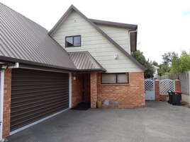 Bagian depan properti