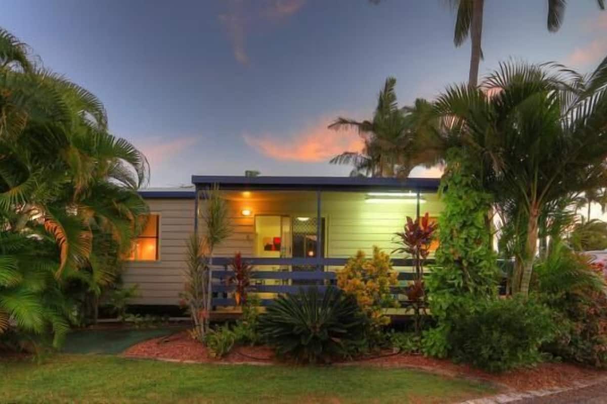 Front of property - evening/night