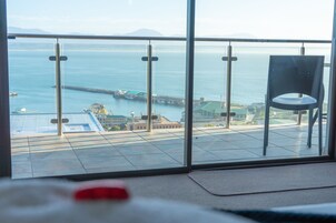 Penthouse | Balcony view