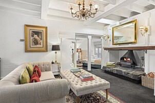 套房 (Hathaway) | 埃及棉床单、高档床上用品、Select Comfort 床、遮光窗帘