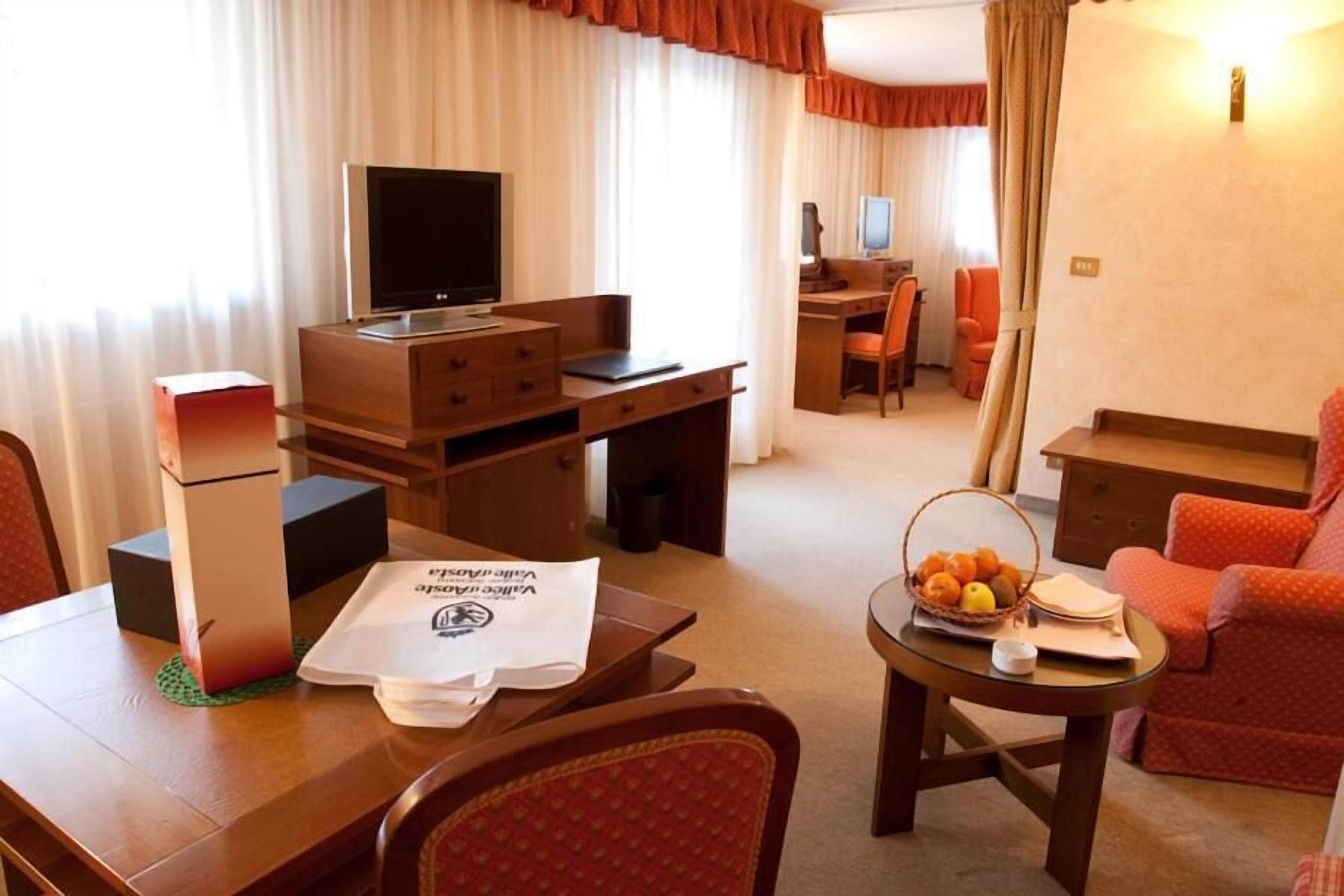 28-inch tv with digital channels