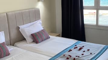 Double Room | In-room safe, blackout curtains, free cots/infant beds, free WiFi