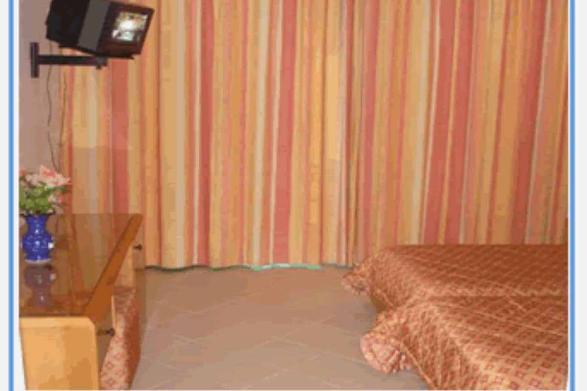 Habitación superior con 1 cama matrimonial o 2 individuales