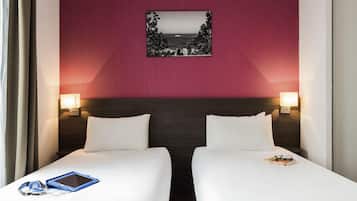 Apartment, 1 Bedroom | 1 bedroom, individually furnished, desk, soundproofing