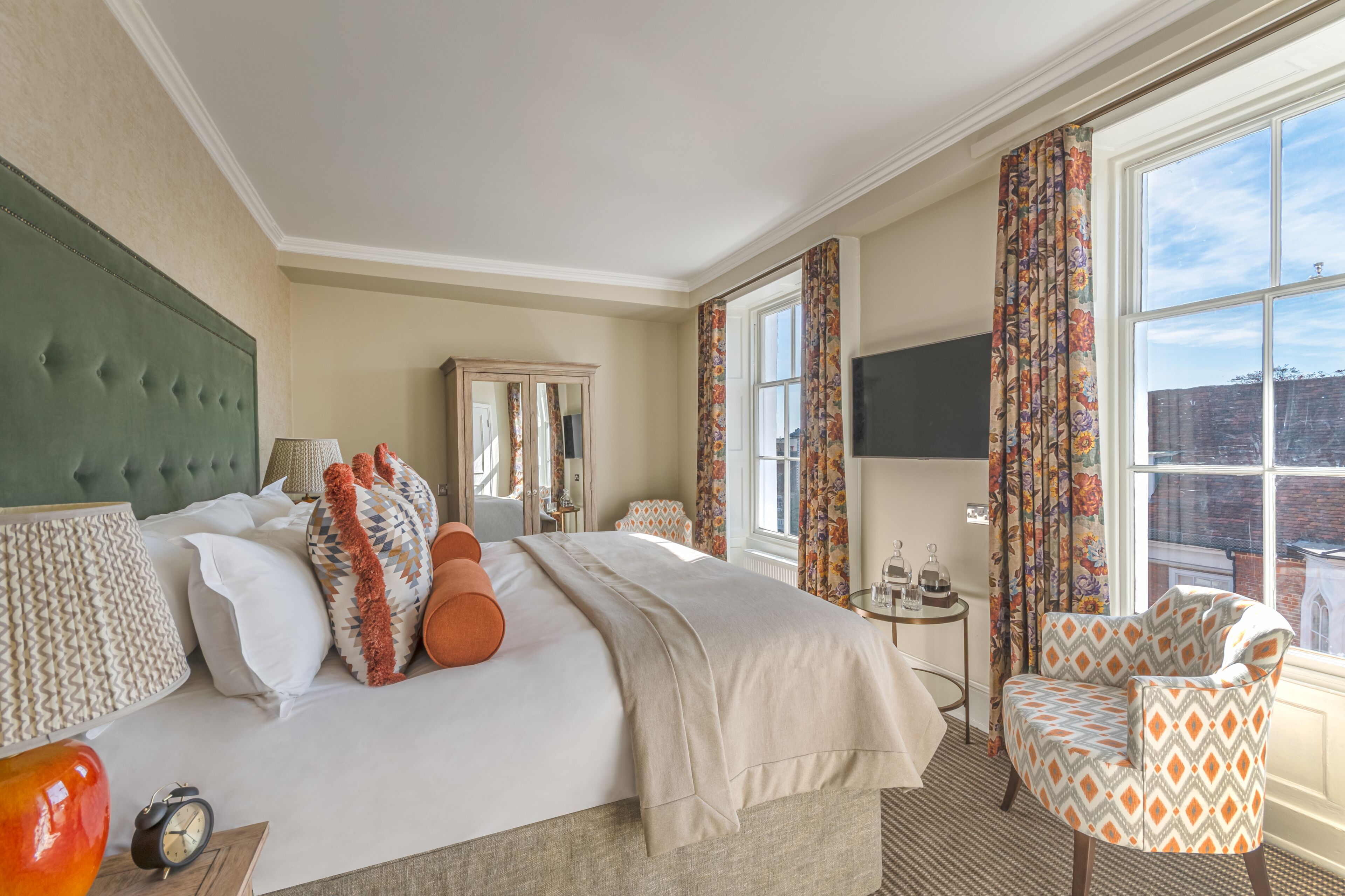 deluxe double room (with sofa bed) | desk, iron/ironing board, rollaway beds, free wifi