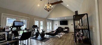 Phineas Swann Inn & Spa