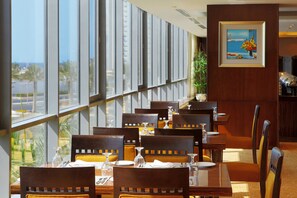 Frühstück, Mittagessen, Abendessen, internationale Küche