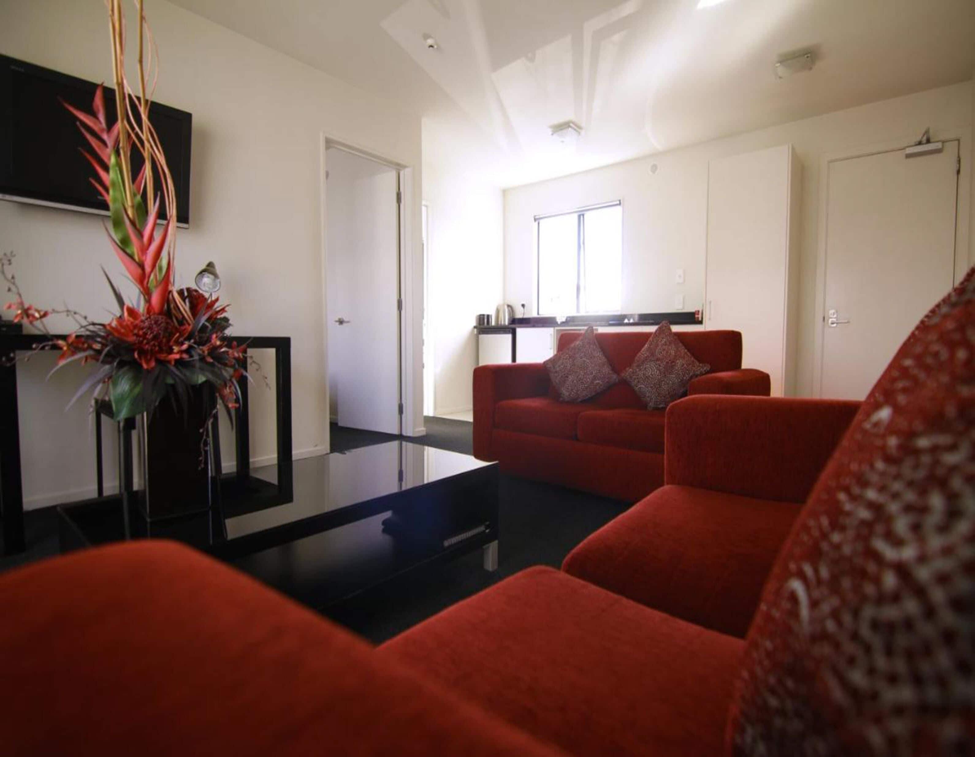 Executive Apartment, 1 Bedroom | Desk, blackout drapes, soundproofing, iron/ironing board