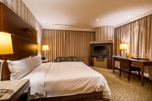 Premium bedding, down comforters, pillowtop beds, minibar - Hotel HD Palace (Taipei)