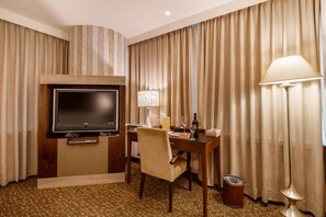 In-room business centre - Hotel HD Palace (Taipei)