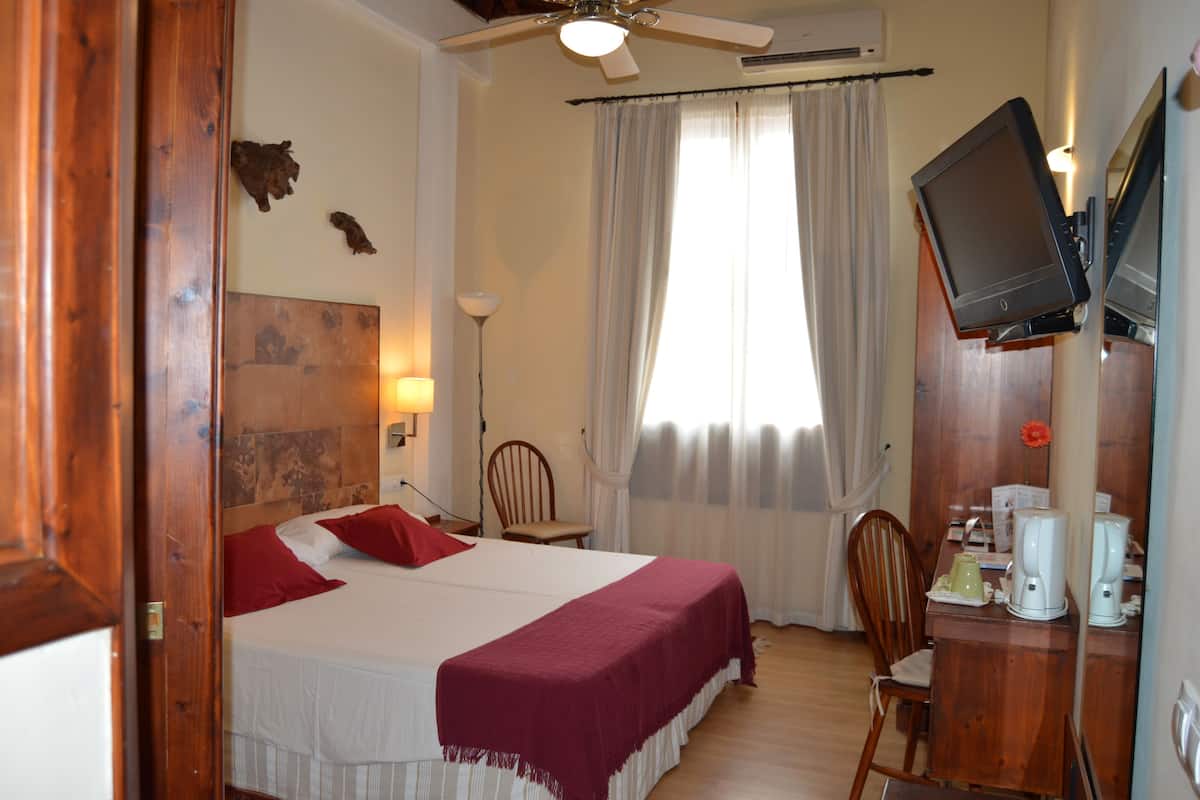 Habitación doble (Upper floor) | Ropa de cama de alta calidad y edredón
