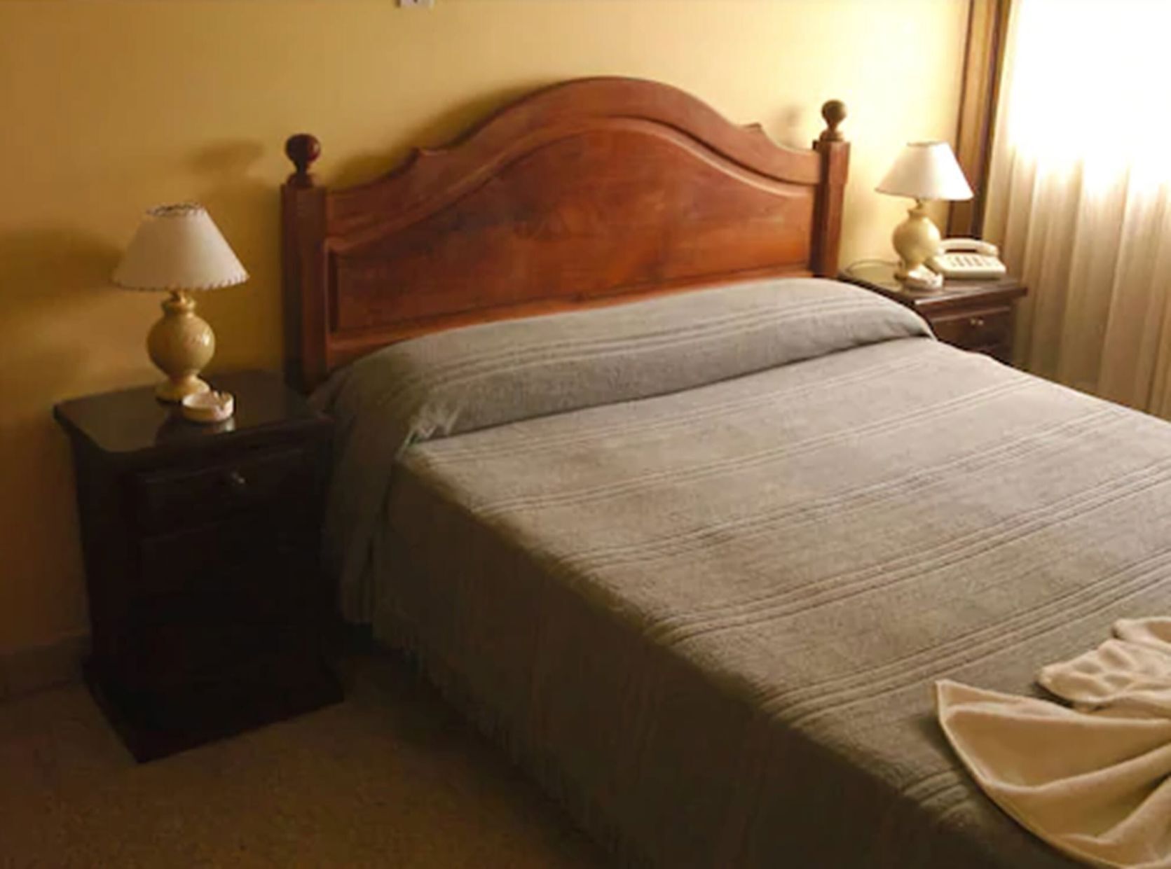 Minibar, Zimmersafe, Schreibtisch, schallisolierte Zimmer