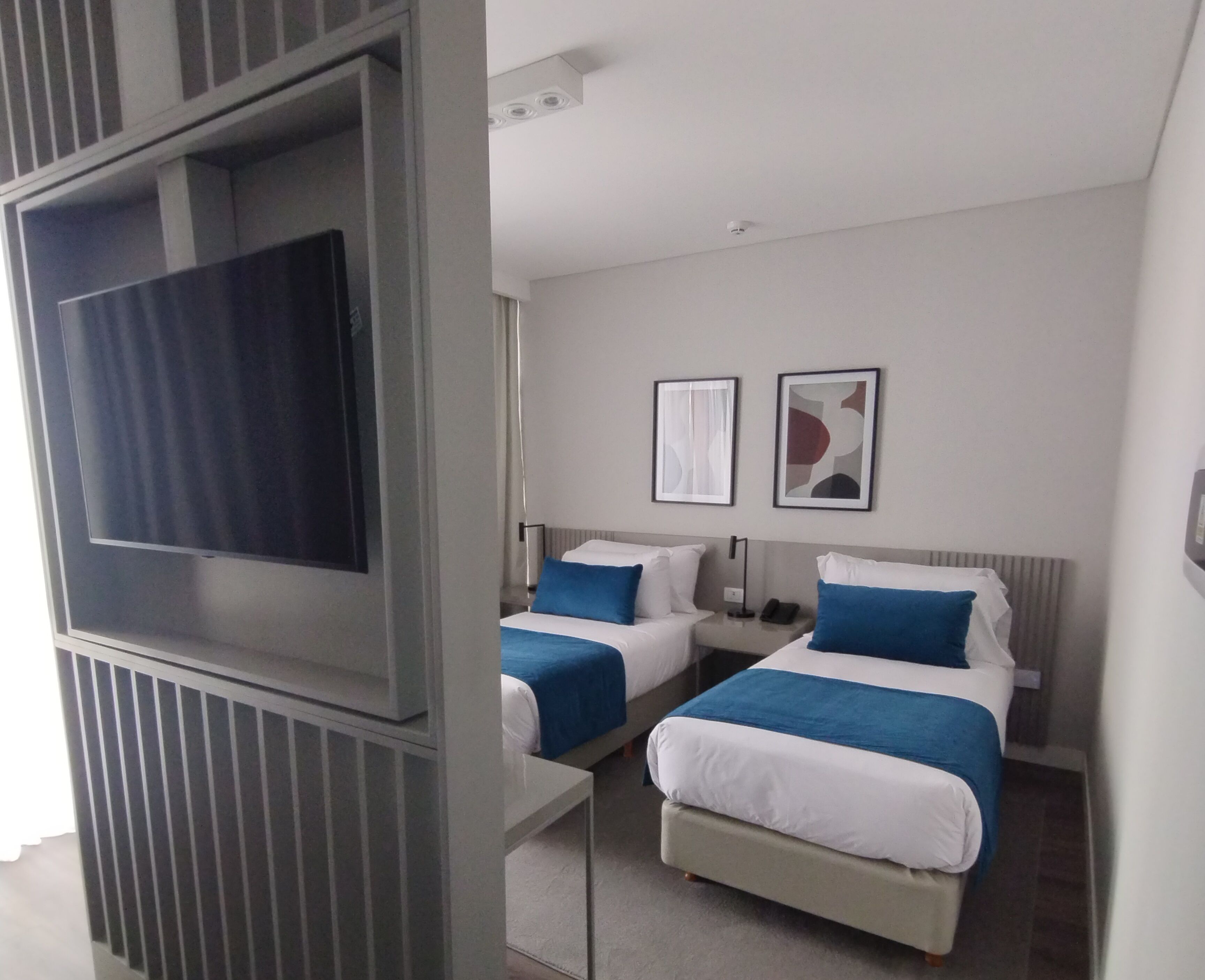 Suite Double | Minibar, in-room safe, desk, soundproofing