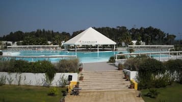 3 Bars/Lounges, Poolbar, Strandbar