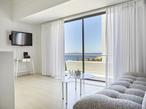 Ropa de cama hipoalergénica y minibar