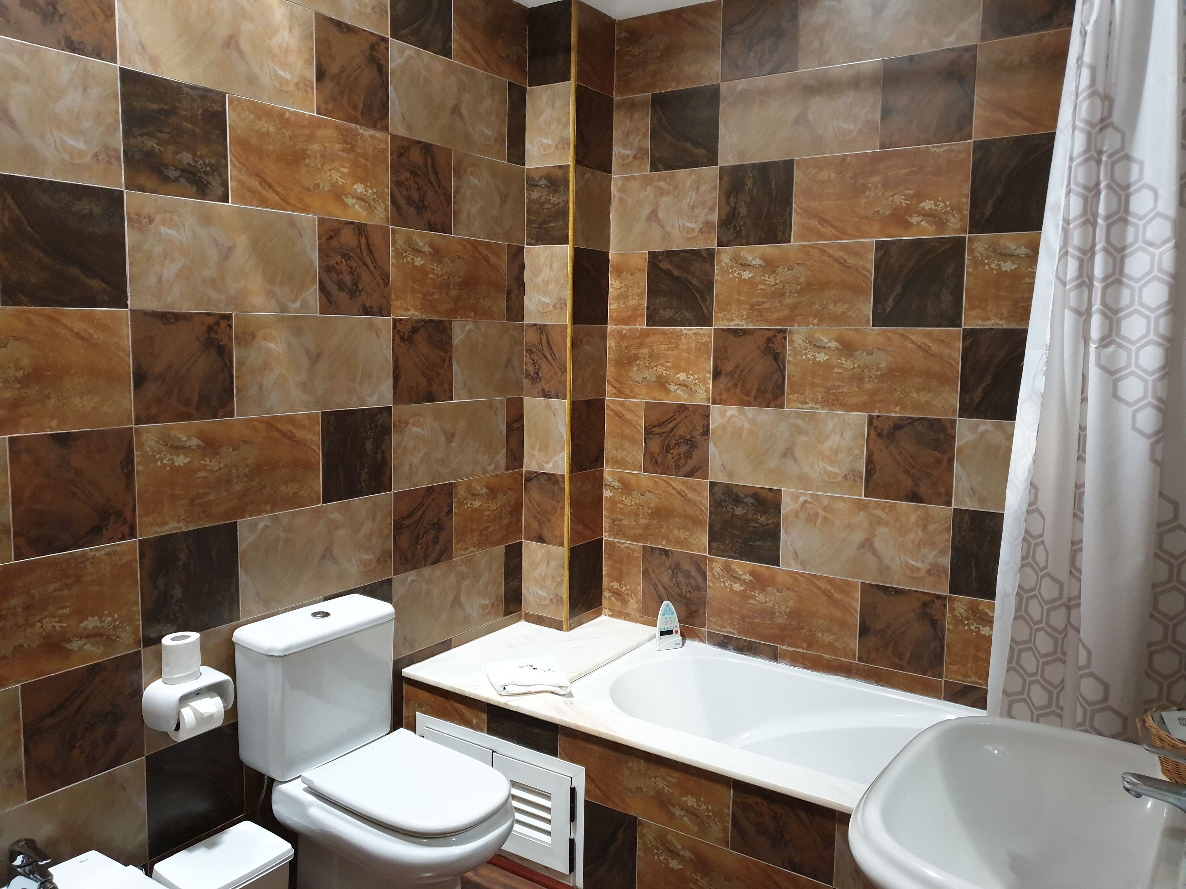 superior double room, jetted tub | private spa tub