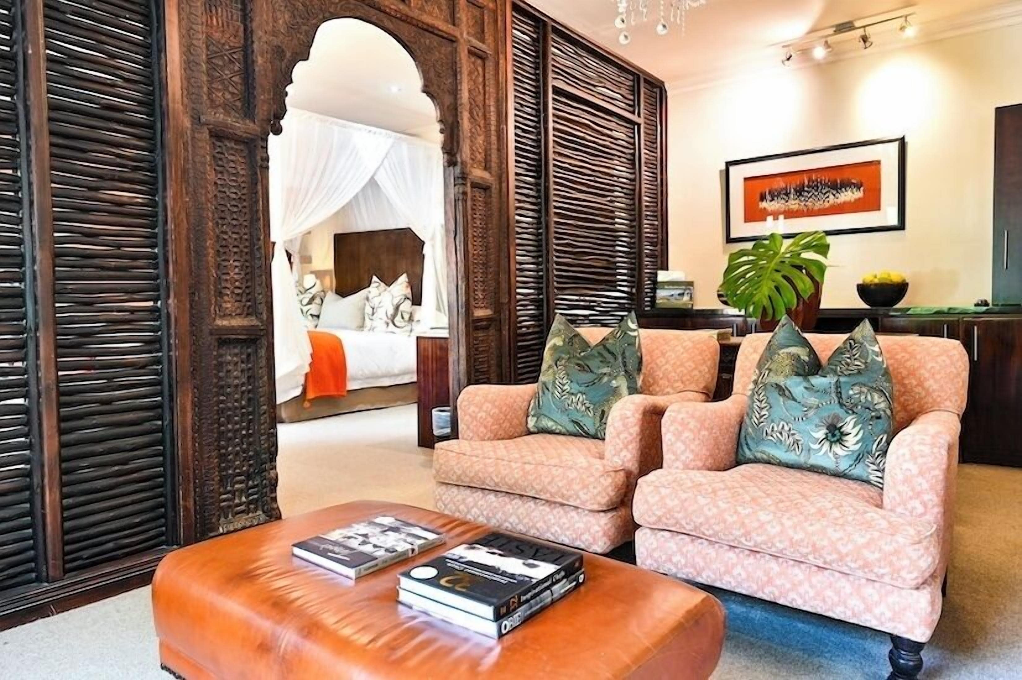 Luxury Room | Premium bedding, down comforters, pillowtop beds, minibar