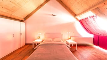 Lits bébé (gratuits), Wi-Fi gratuit, draps fournis