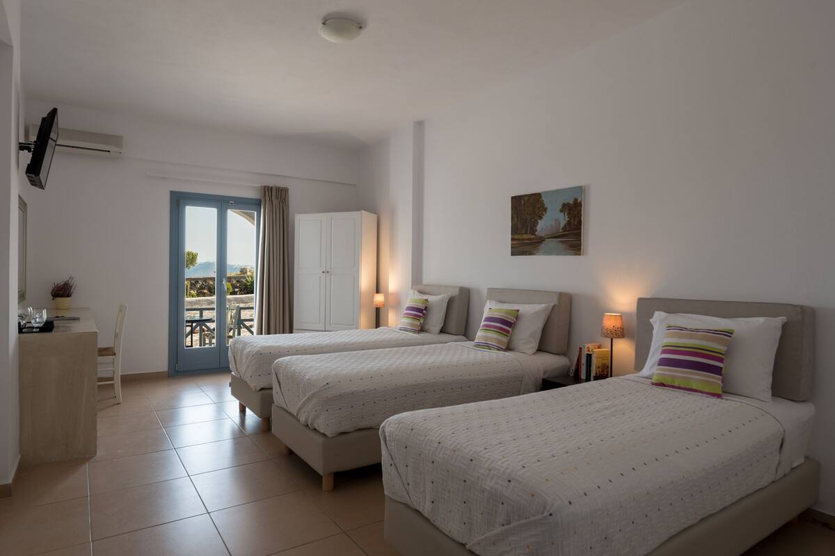 Standard Triple Room | Extra beds
