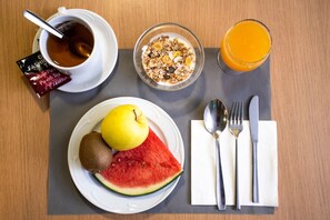 Ilmainen päivittäinen buffetaamiainen 