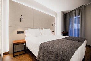 In-room safe, desk, laptop workspace, free cots/infant beds - Les Closes (Escaldes-Engordany)