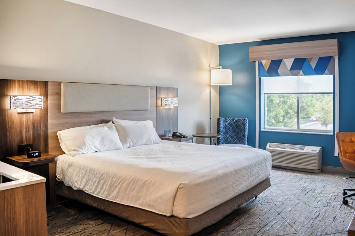 Premium bedding, down comforters, pillowtop beds, in-room safe