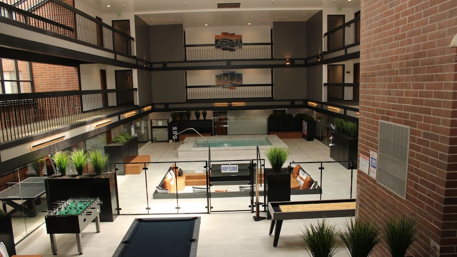 Raintree's Park Plaza Park City